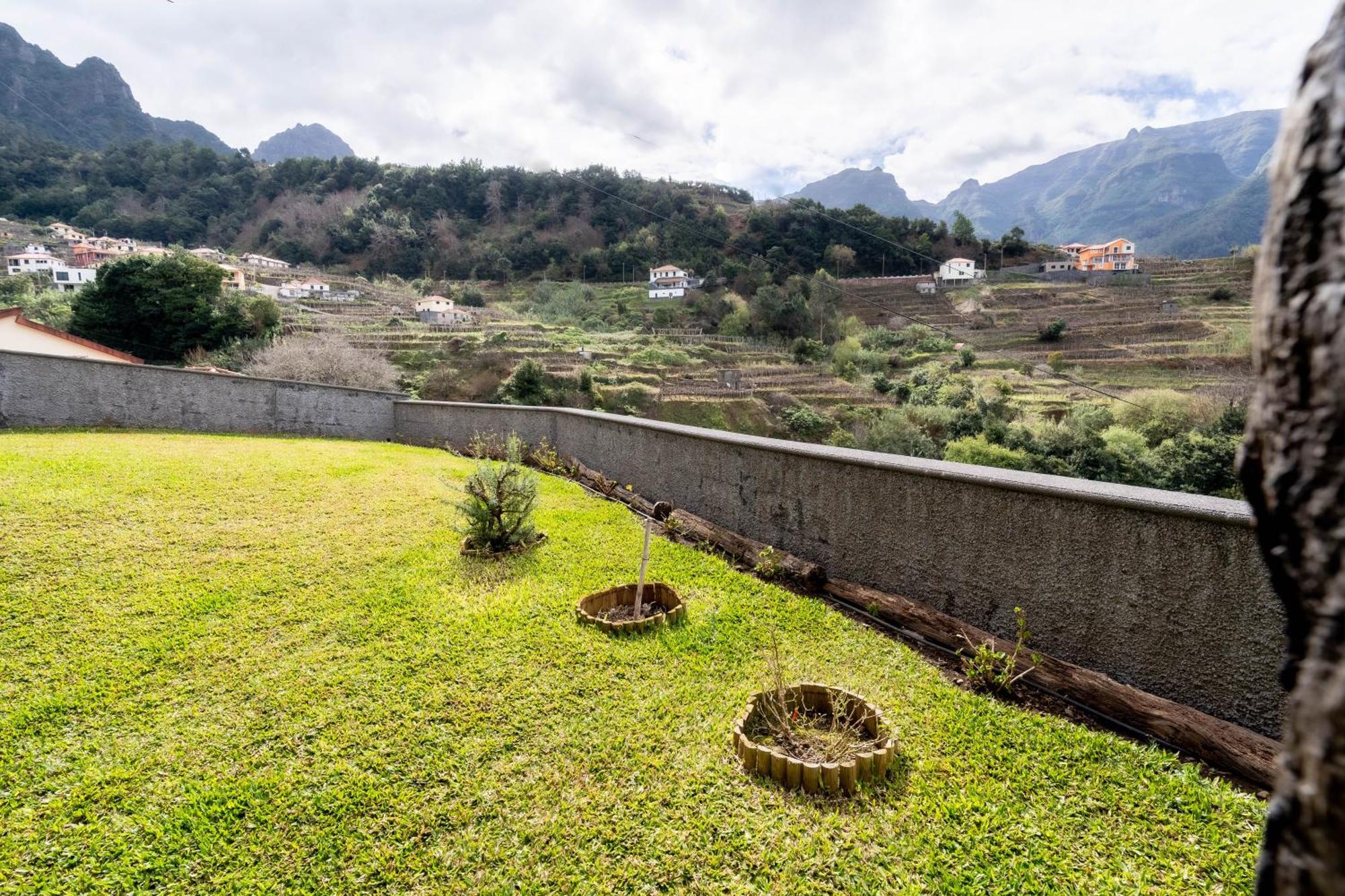 Madeira Bird House - House In The Mountains With Garden Villa เซาวิเซนเจ ภายนอก รูปภาพ
