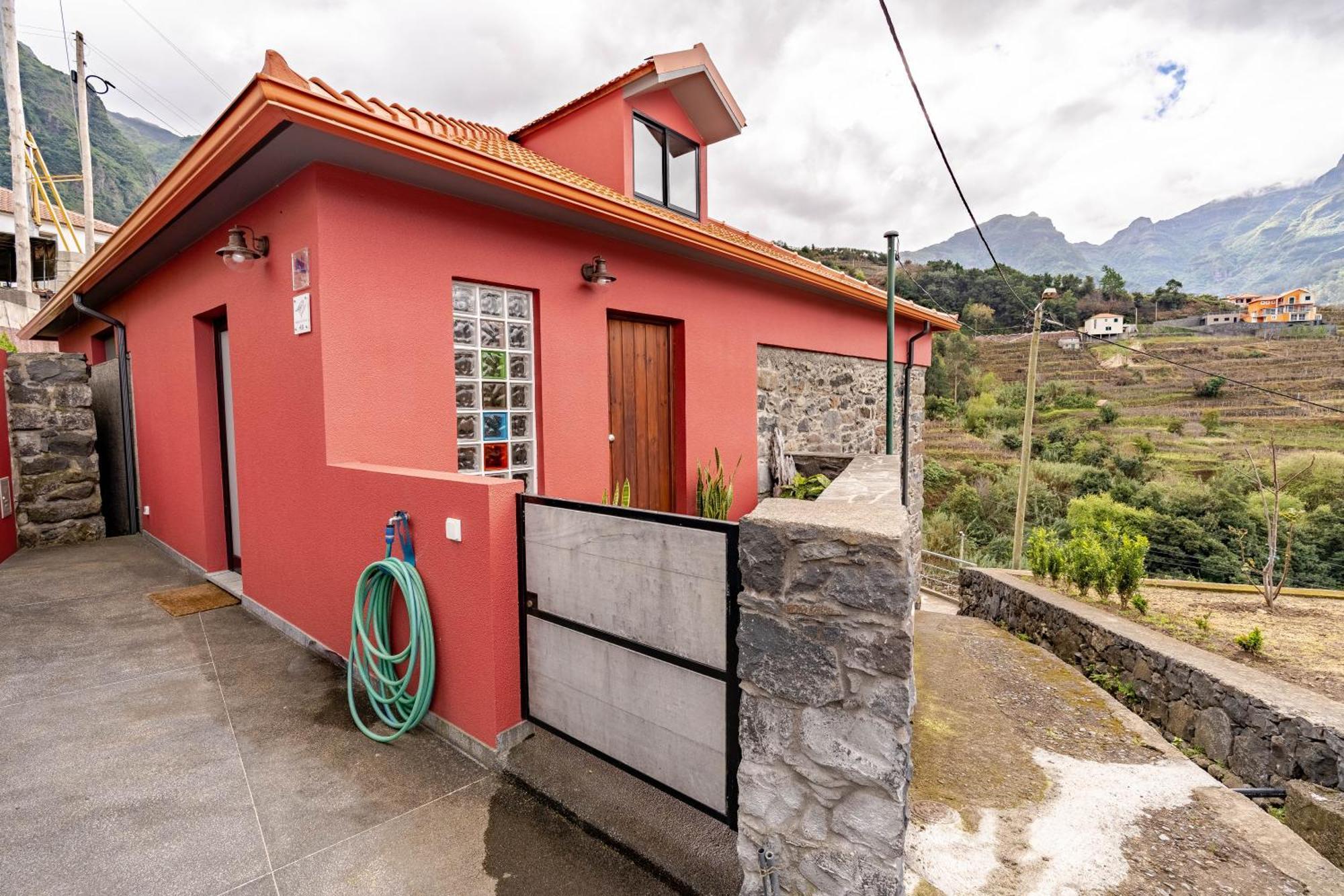 Madeira Bird House - House In The Mountains With Garden Villa เซาวิเซนเจ ภายนอก รูปภาพ