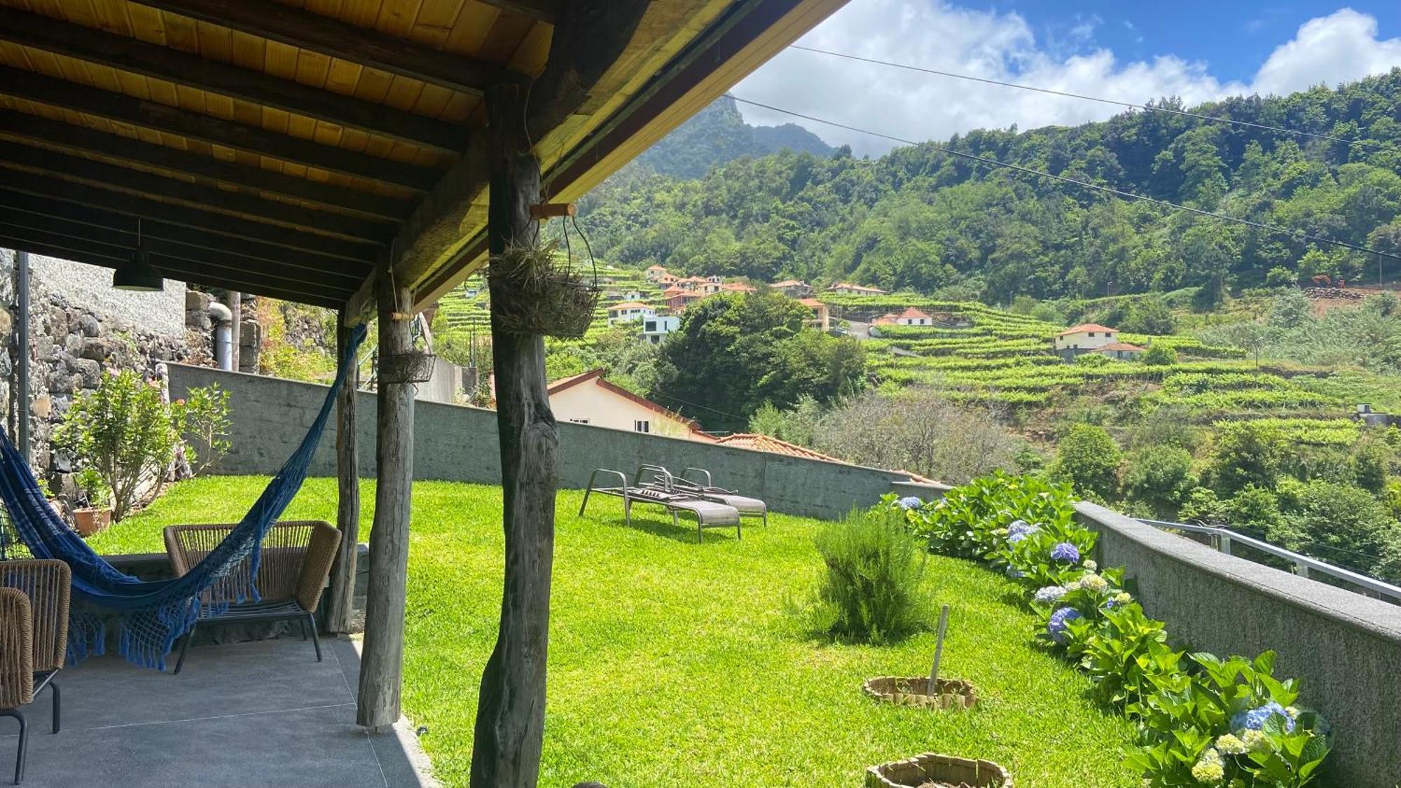 Madeira Bird House - House In The Mountains With Garden Villa เซาวิเซนเจ ภายนอก รูปภาพ